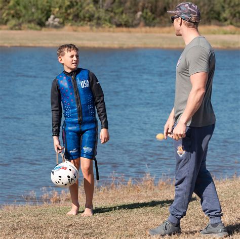 Chilly Temps And HOT Scores At The 6th Annual Mike Salber Memorial Barefoot Tournament