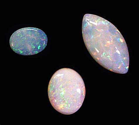 Gem in the Spotlight: Opal : The Beauty of Many Gemstones in One ...