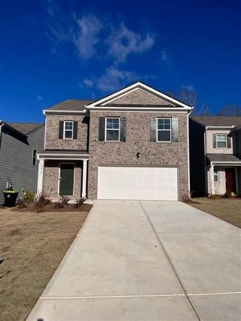 4438 Sparrow Cir College Park Ga 30349 Trulia