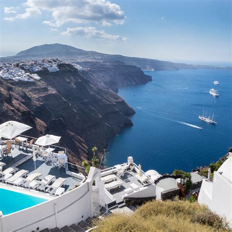 Island Hopping In The Cyclades Discovering Mykonos Santorini And