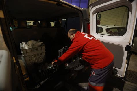 Una Noche Con El Servicio De Atenci N A Personas Sin Hogar De Cruz Roja