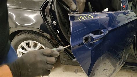 Как снять ручку двери Ford Mondeo 5 - YouTube