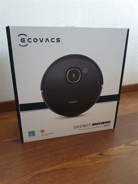 Test De L Aspirateur Robot Ecovacs Deebot Ozmo 920 Innovant Et Efficace