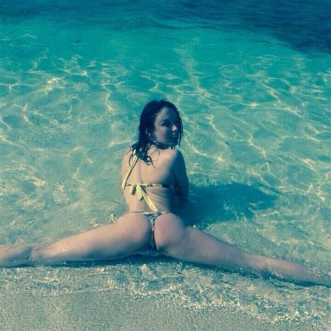 Γνωρίστε την Αυτή είναι η πιο hot Αλβανίδα στο Instagram Nassos Blog