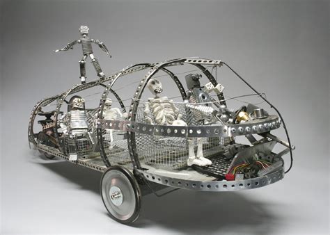 DICK CRUGER | Dymaxion Car