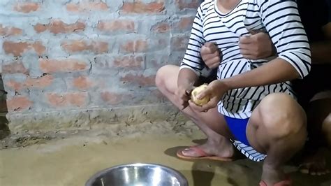 House Owner Fuck Servant Maid In The Kitchen Kam Waalli Bhabi Ko Malik