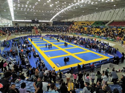 Atletas De Botucatu Se Destacam Em Campeonato Brasileiro De Jiu Jitsu