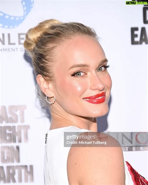 Leven Rambin Wiki, Biography, Age, Gallery, Spouse and more