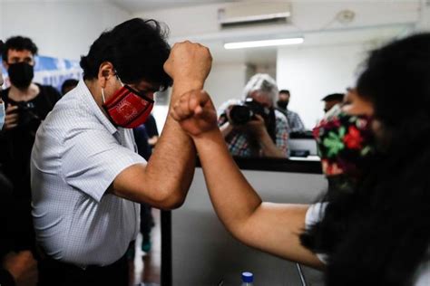 Evo Morales Celebra Triunfo Del Mas En Bolivia Ahora Vamos A Devolver