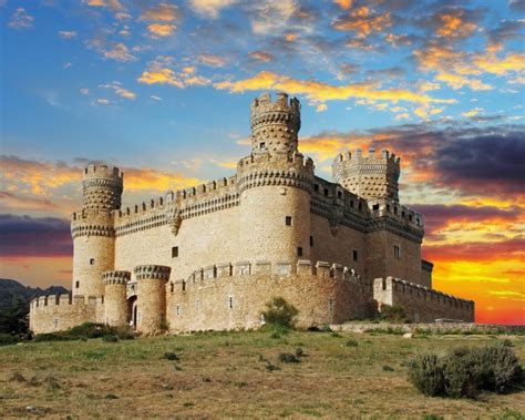 Онлайн пазл «Замок в Испании»