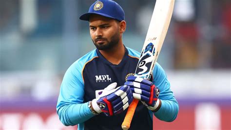 High Profile Sex Racket Busted Mumbai Bhojpuri Actress Also Arrested Hotel Den Of Debauchery