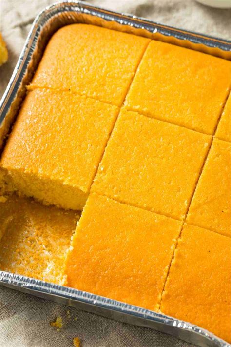 Easy Jiffy Cornbread Recipe Izzycooking