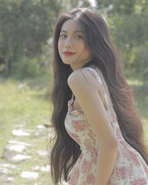 99 Ảnh tiktoker Kim Anh bikini gợi cảm show body nuột nà