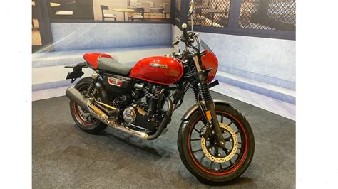 In Images New Customisation Kits For Honda Cb350 Rs And Hness Gallery News The Financial