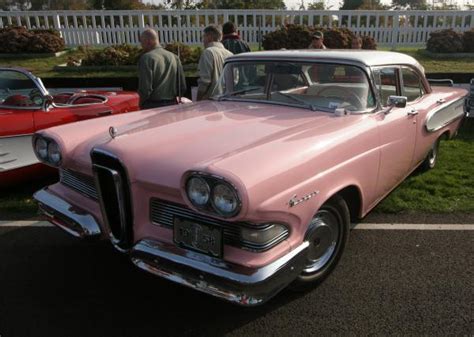 Edsel Ranger - Information and photos - MOMENTcar