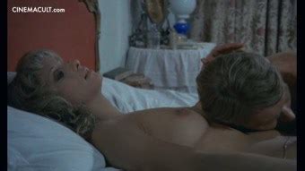 La Muerte Llama A Las 10 Nude Scenes Review