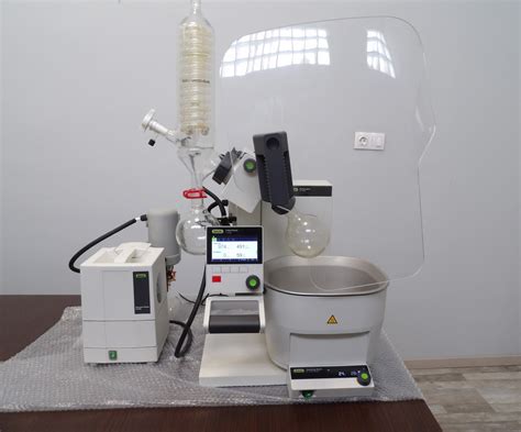 Buchi Rotavapor® R 300 With Vacuum Pump V 700 Refurbished Scientific Instruments