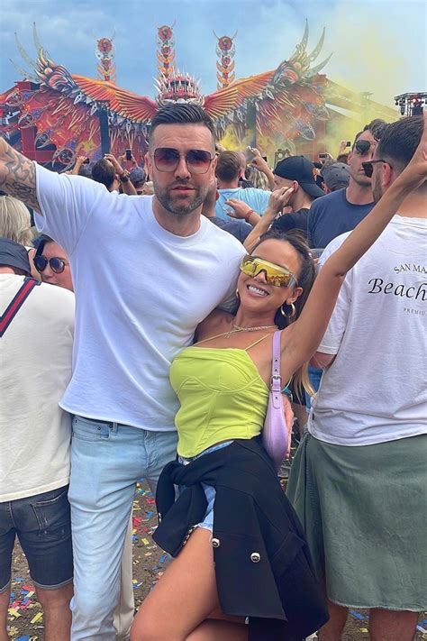 Dj Hot Nh T S I Th Nh L Y Ch Ng C U Th Ng Y C Ng B C L A Khi N Fan Nam M M N