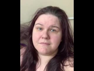 无聊的 BBW 家庭主妇玩奶子 Pornhub