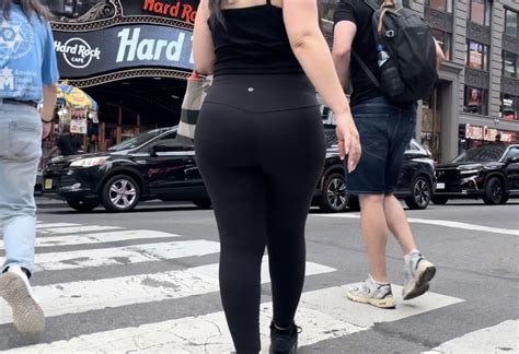 Lululemon Puerto Rican Milf Spandex Leggings Yoga Pants Forum