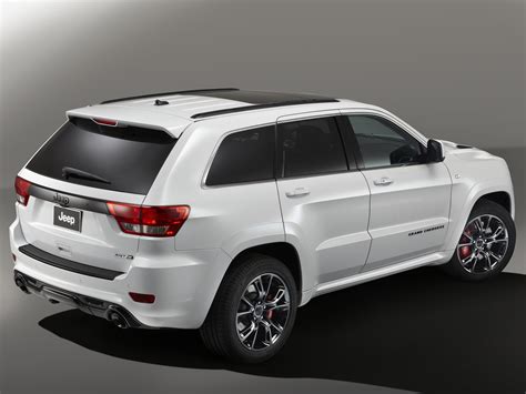 2012 Jeep Grand Cherokee Srt8 Specs And Photos Autoevolution