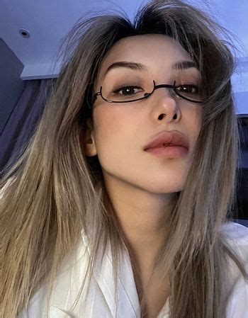 Itllbeoursecret Itllbeoursecretlex Nude OnlyFans Photo The Fappening Plus