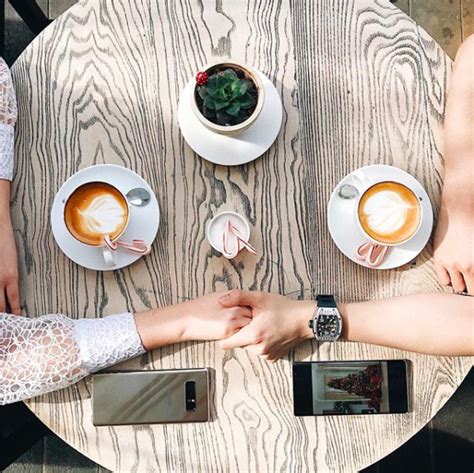 Gia Nh Hot Nh T Mxh T T P M Ti C Hot Girl L I Ua Nhau Check In Ch I Noel