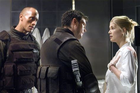 Recensione Doom - Everyeye Cinema
