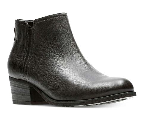 Clarks Artisan Women S Maypearl Ramie Ankle Booties