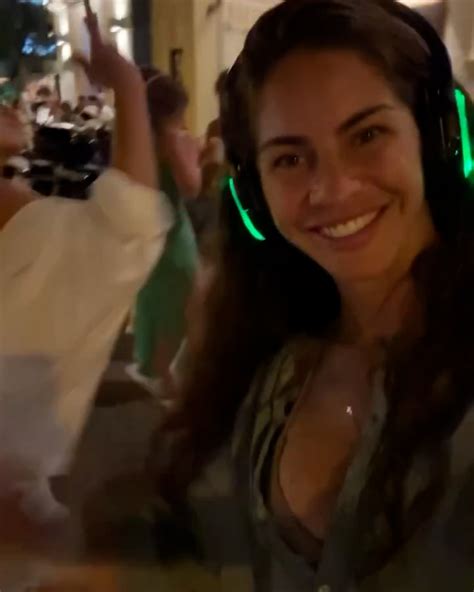 Model Turned Boxer Avril Mathie Stuns In Tiny Thong Bikini As She Gives Fans Inside Glimpse Of