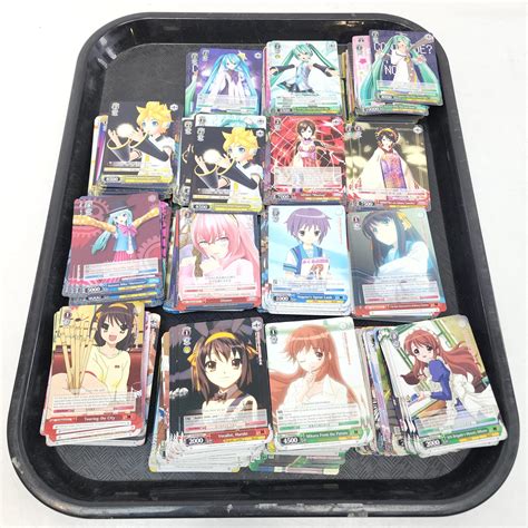 Lot - (650+) Weiss Schwartz Trading Cards