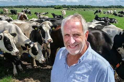 Melkveehouder Harm Holman Kandidaat Voor Nsc Boerderij