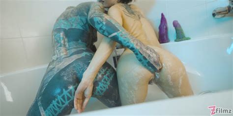 Anuskatzz Stacy Bloom Double Anal Fisting Bath Huge Anal Gapes Female Orgasm Tattoo