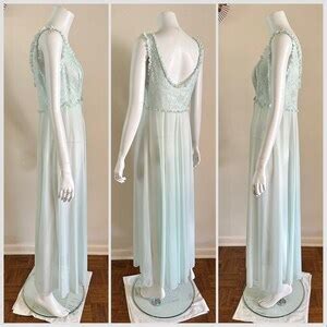 S Vanity Fair Seafoam Lace Nylon Tricot Negligee Boudoir Lingerie
