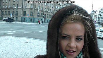 Blonde Chick Stimulating Cock With Her Hand Xnxx