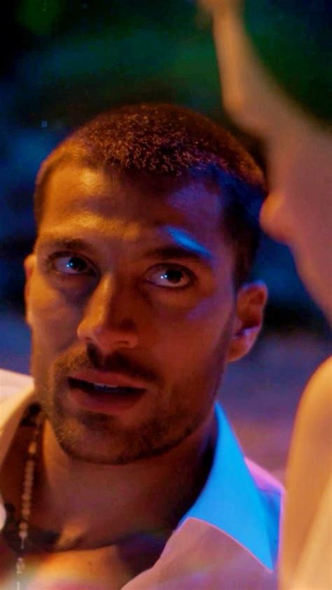 simn susinnat filmes fotos