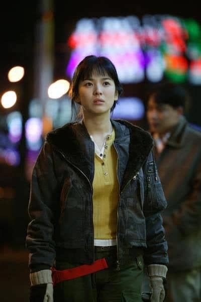 Loạt ảnh hiếm thời tuổi của Song Hye Kyo hot lại visual xứng đáng