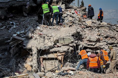 Terremoto Turchia Siria Il Bilancio Supera I Mila Morti Operazioni