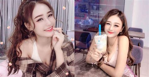 Chỉ một khoảnh khắc ngồi uống trà sữa nàng hot girl xinh đẹp nhanh chóng trở thành tâm điểm của