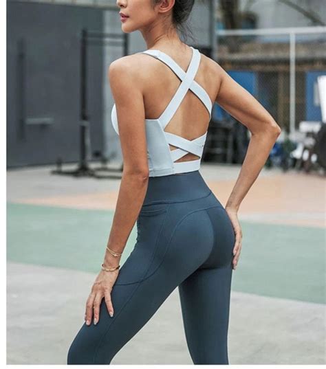 10 Aesthetic Workout Outfits Thatll Make You Look Like A Fitness