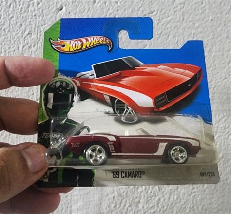 Hot Wheels 69 Camaro Super Treasure Hunt Hobbies Toys Toys Games On Carousell