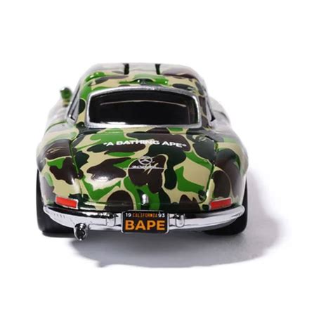 Hot Wheels X BAPE 1955 Mercedes Benz 300 SL CamoHot Wheels X BAPE 1955 Mercedes Benz 300 SL Camo