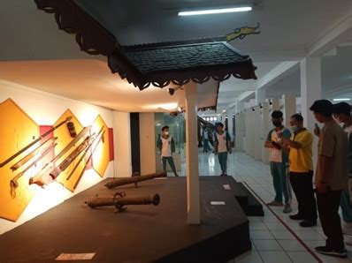 Belajar Sejarah Melalui Museum Balanga Multimedia Center Provinsi