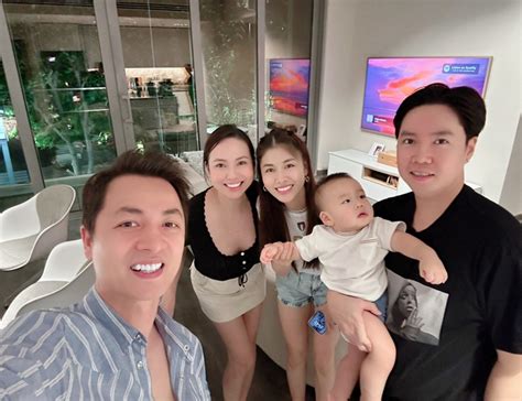 3 gia đình hot nhất nhì showbiz hội ngộ Đăng Khôi gây chú ý với một hành động đặc biệt