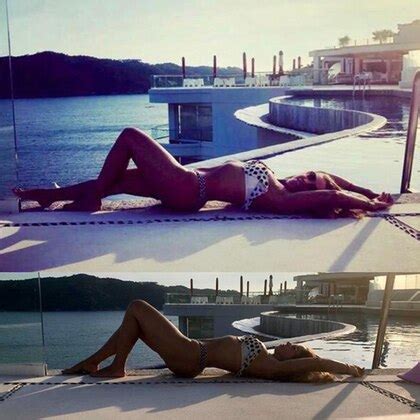 Roc O S Nchez Azuara Confes El Secreto De Su Famosa Foto En Bikini Infobae