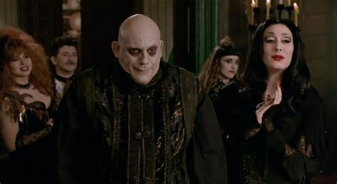 FormidableArtistry: Addams Family Inspired Halloween Tutorial