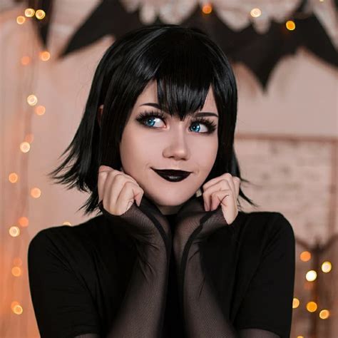 Komori Cosplay On Instagram Do You Celebrate Halloween🦇 Mavis