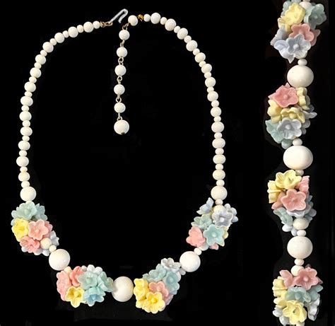 Vintage Murano Lampwork Glass Flowers On Milk Glass Bead Necklace