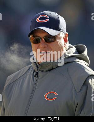 Chicago Bears offensive coordinator Mike Tice i s seen before an NFL football game against the ...