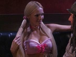 THE HOT CHICK NUDE SCENES AZNude